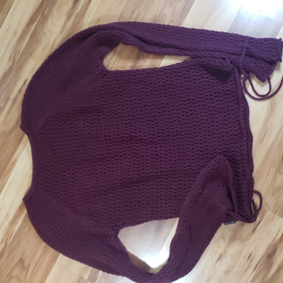 Abercrombie deep cranberry wine open weave knit sweater split neck Size Large - Picture 5 of 7